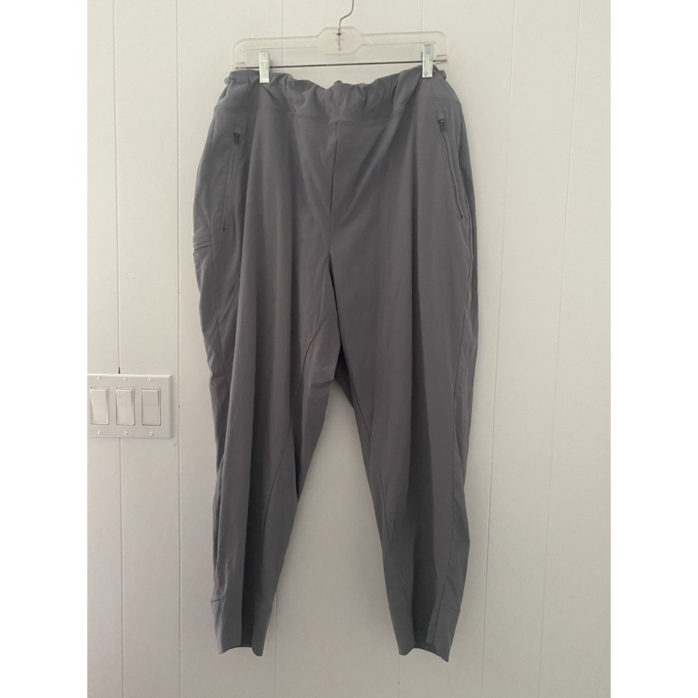 Athleta Women's Size 18 Lightweight Jogger Pants in Gray